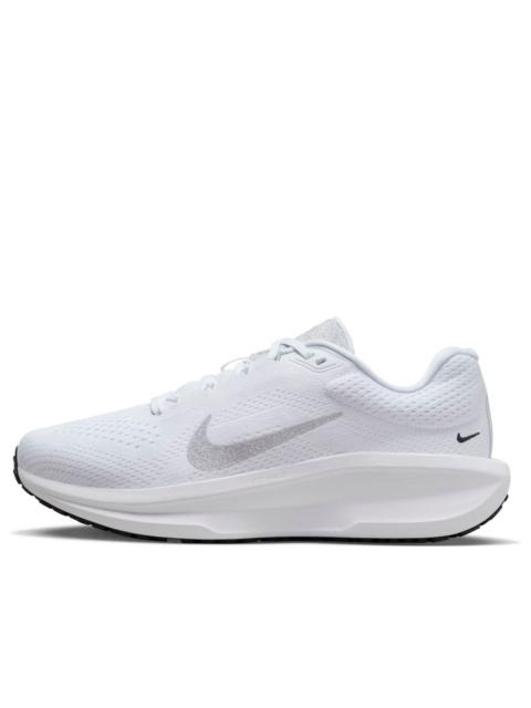 Nike (WMNS) 나이키 공기 급상승 Winflo 11" 백색 금속은 HQ3467-190