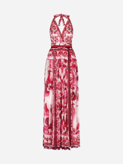 Long sleeveless chiffon dress with Majolica print