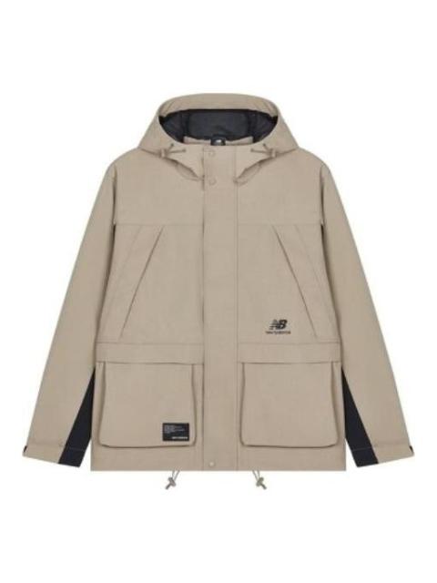 New Balance New Balance FW22 Hooded Windproof Jacket 'Beige Black' AMJ23320-DRI