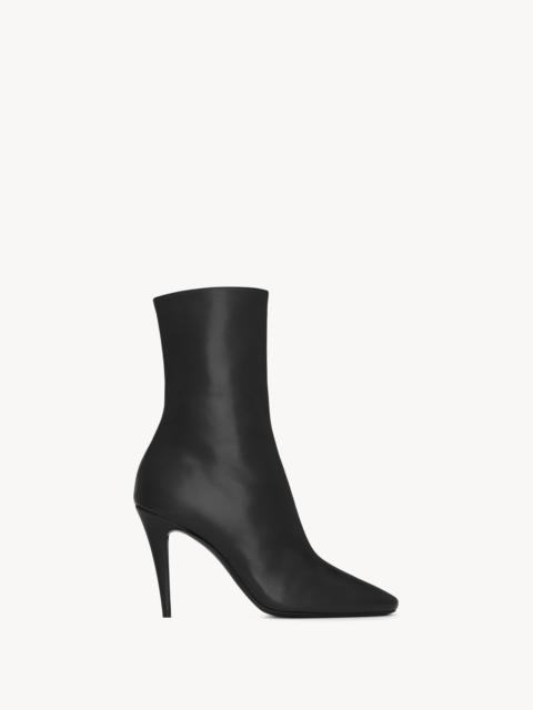SAINT LAURENT CAPUCINE BOOTIES IN SMOOTH LEATHER