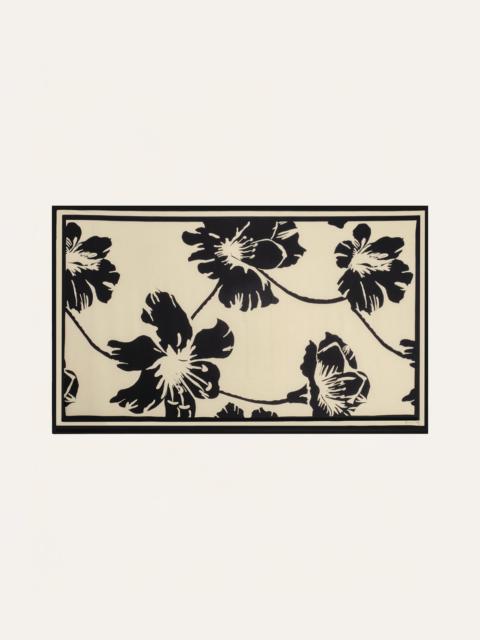 Johanna Ortiz Delicate Astromelia Shawl