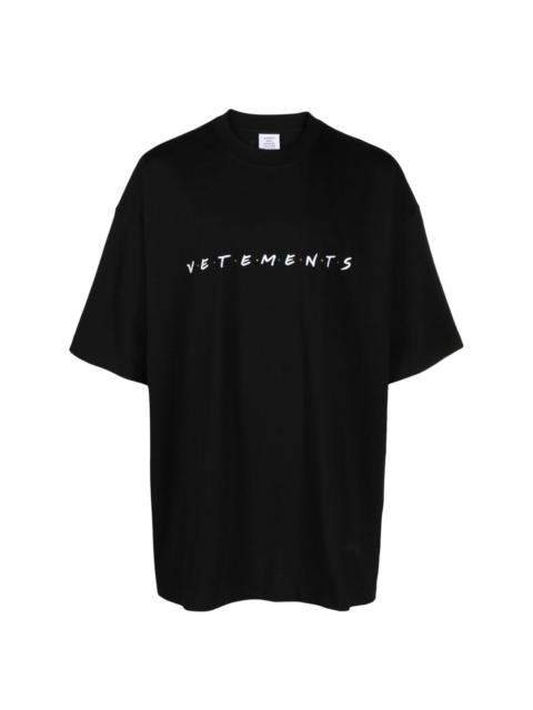 VETEMENTS Friendly logo-print cotton T-shirt
