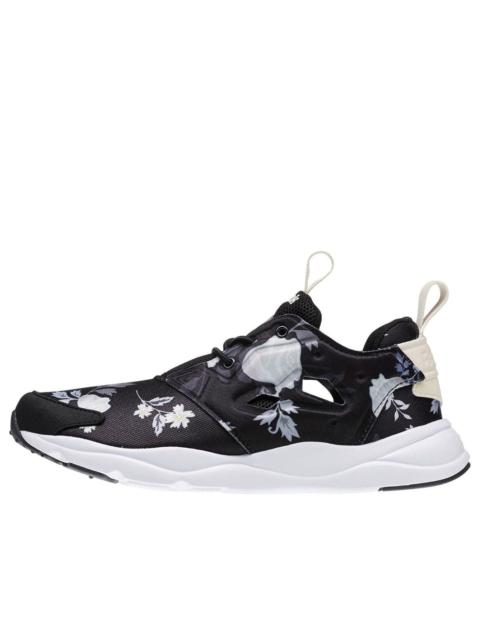 Reebok (WMNS) Reebok Furylite Sr Running Shoes Black/White V63576