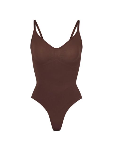 SKIMS Women's Seamless Sculpt Thong Bodysuit - Cocoa