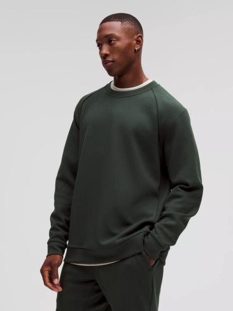 Smooth Spacer Classic-Fit Crew