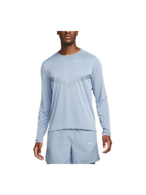 Nike 남자 나이키 스포츠 적당 훈련 운영하는 캐주얼 긴 소매 파란 t-셔츠 DD6022-493