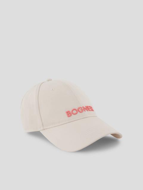 BOGNER JOSHY CAP IN SAND