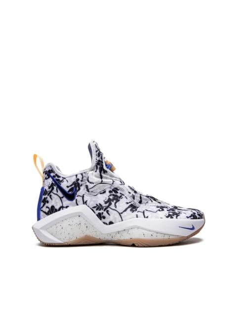 LeBron Soldier XIV sneakers