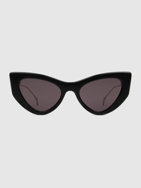 GUCCI Cat-eye frame sunglasses
